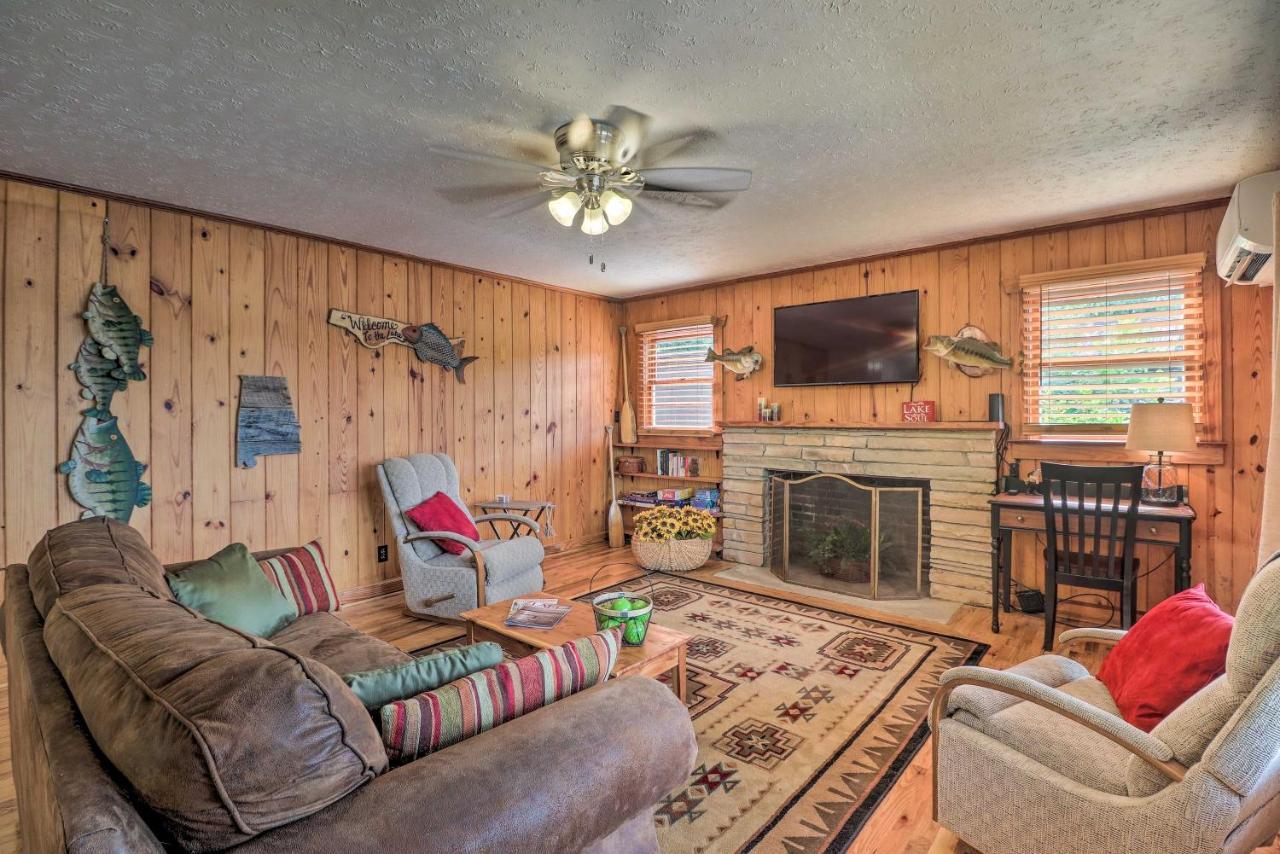 Waterfront Lake Martin Home With Grill And Beach! Eclectic Luaran gambar